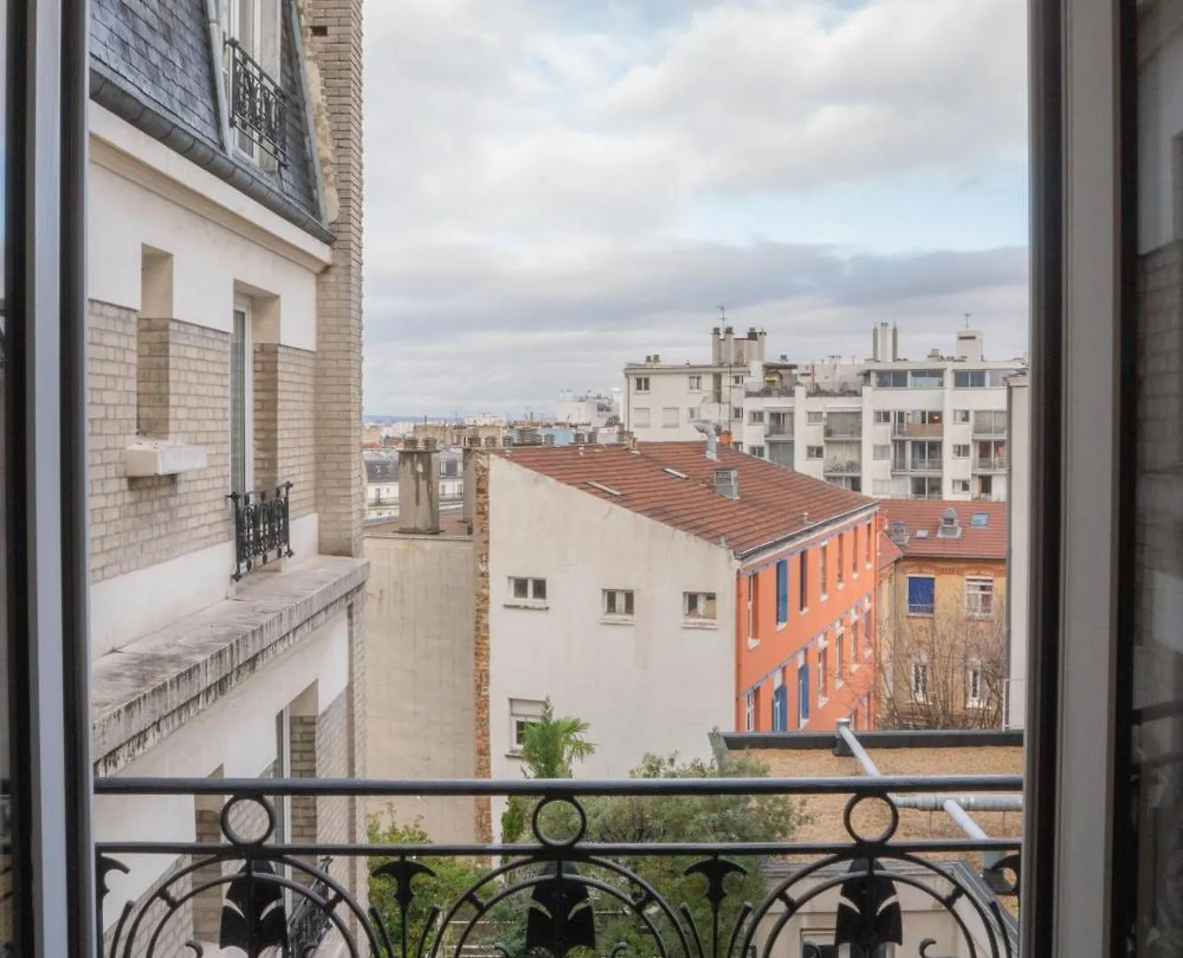 ***  Hotel De Flore - Montmartre Paris Frankrike